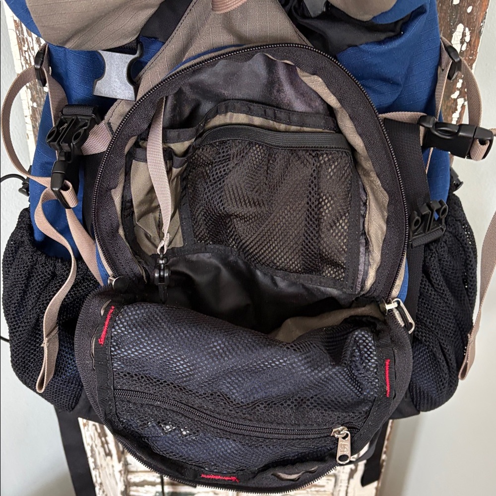 REI HALF-DOME pack - Picture 9 of 9